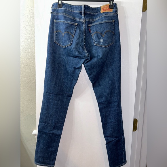 Levi’s 711 Skinny - Picture 2 of 5